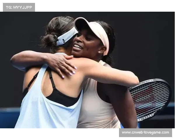 考特重返澳网引发抗议 球员集体佩戴彩虹丝带表态抵制恐同言论